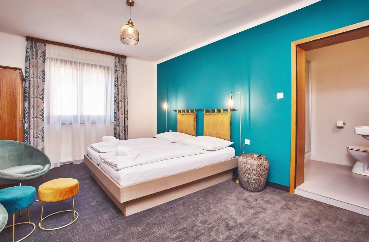 Boutique-Gasthof Ueberfuhr Salzburg Hotel
