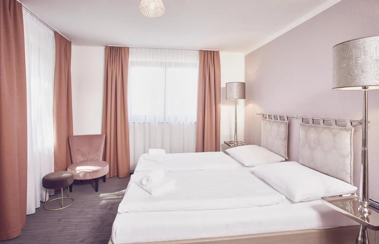Hotel Boutique-Gasthof Ueberfuhr Salzburg