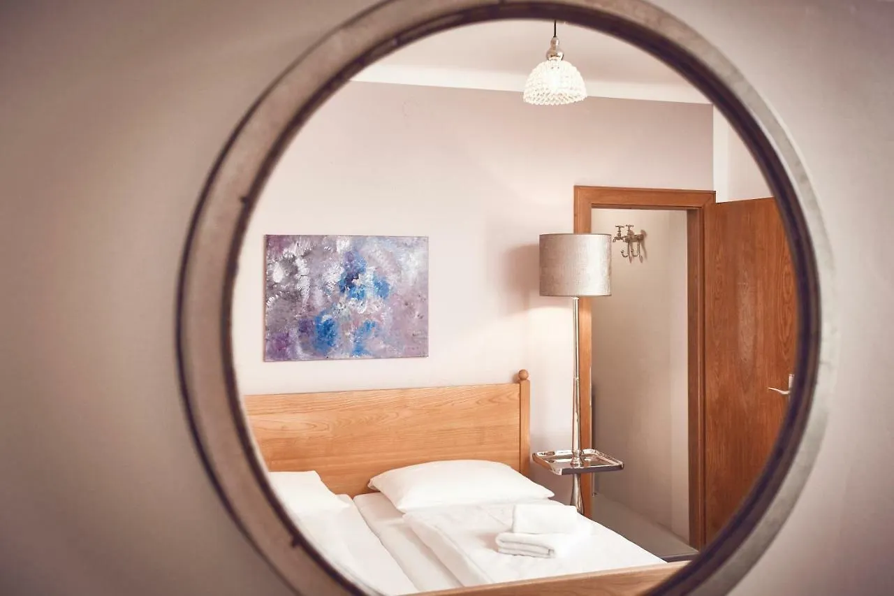 Boutique-Gasthof Ueberfuhr Salzburg Hotel