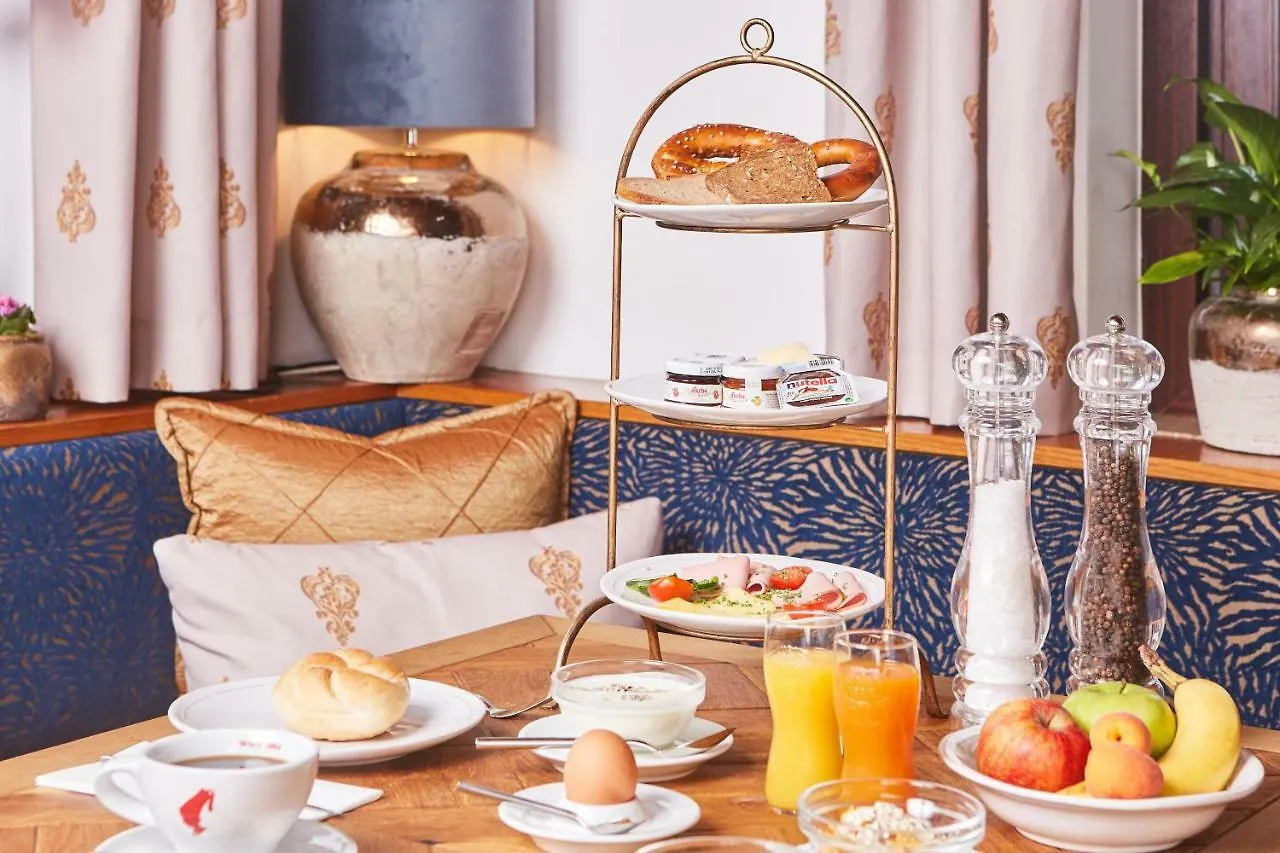 Hotel Boutique-Gasthof Ueberfuhr Salzburg